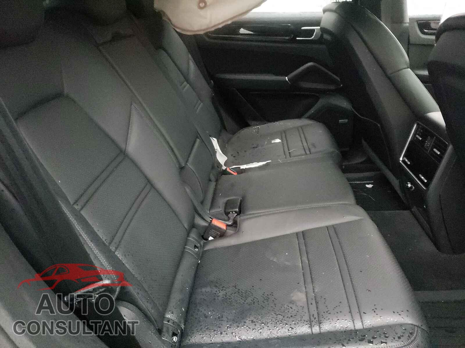 PORSCHE CAYENNE 2019 - WP1AB2AY8KDA64666