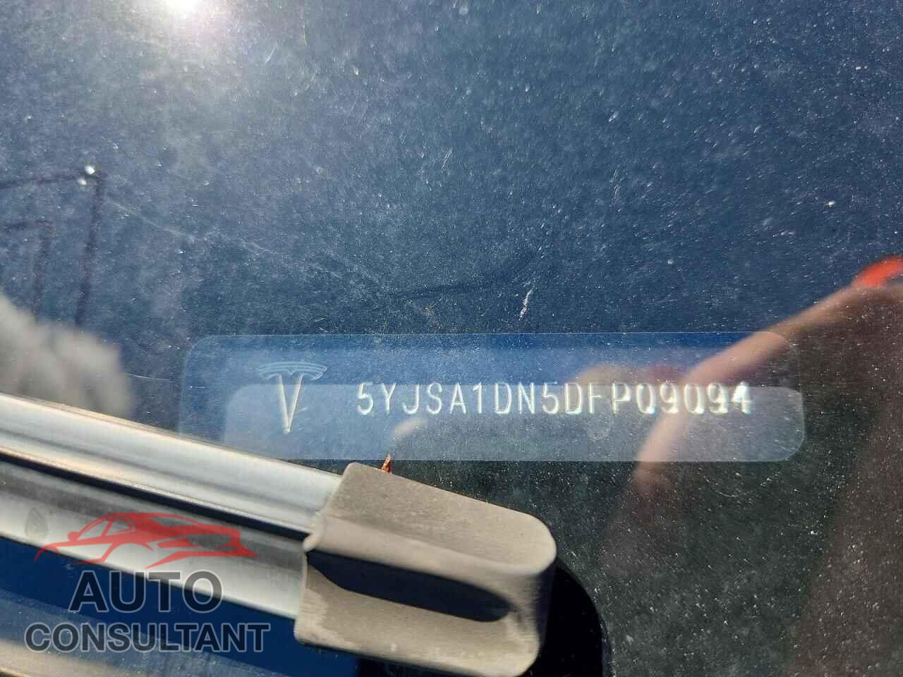TESLA MODEL S 2013 - 5YJSA1DN5DFP09094