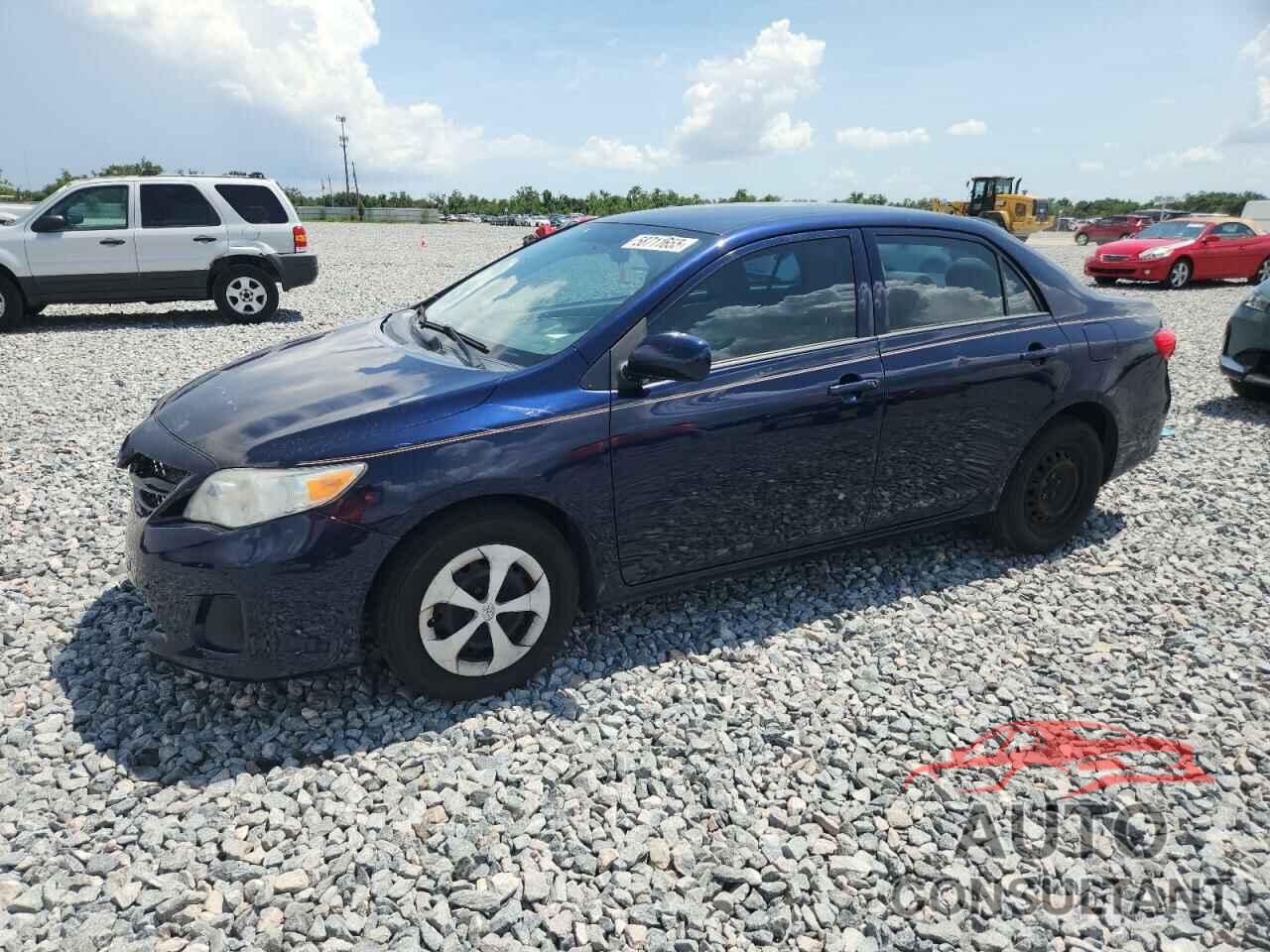 TOYOTA COROLLA 2013 - 2T1BU4EE5DC997453