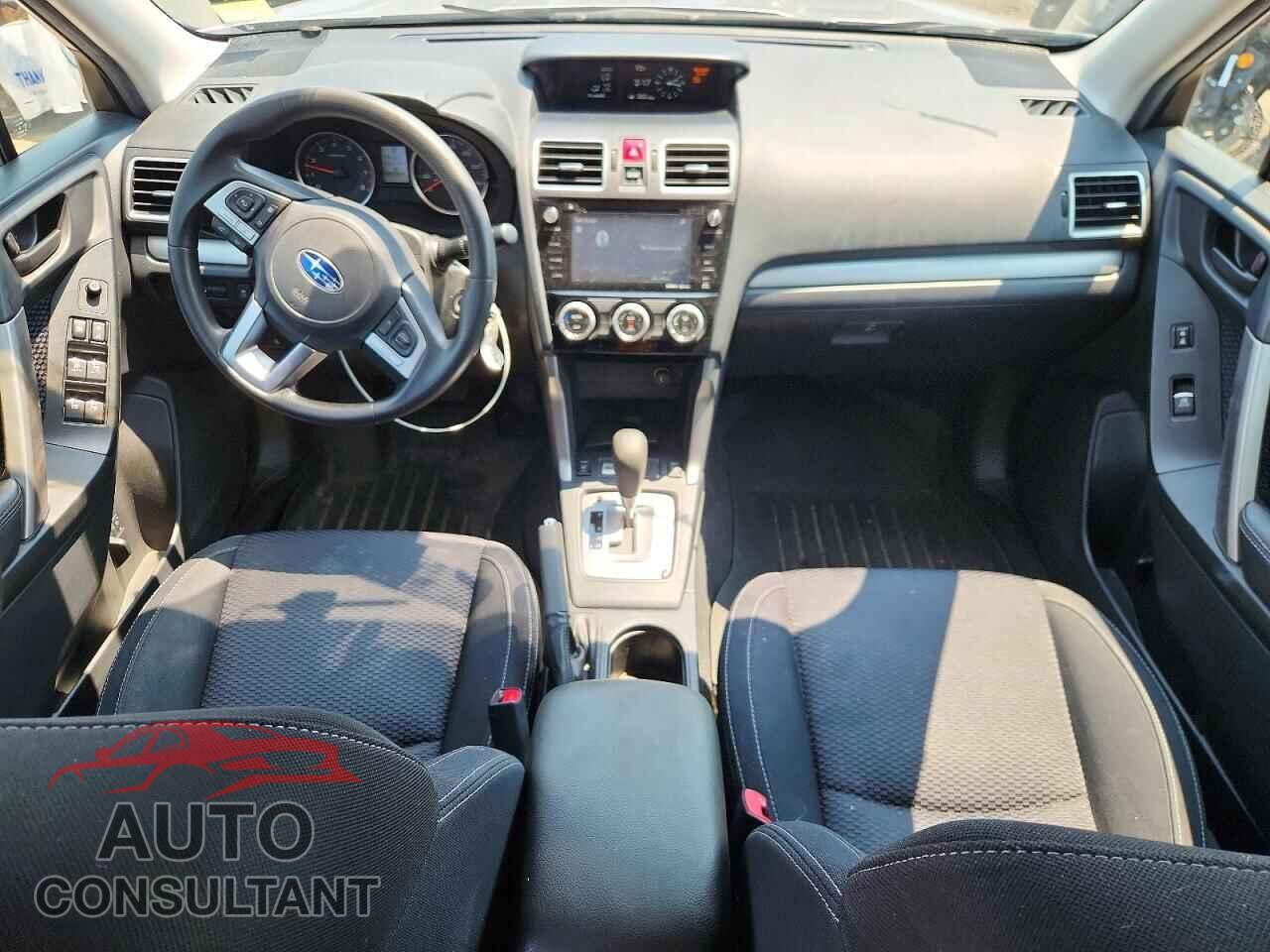 SUBARU FORESTER 2017 - JF2SJAEC7HH543133