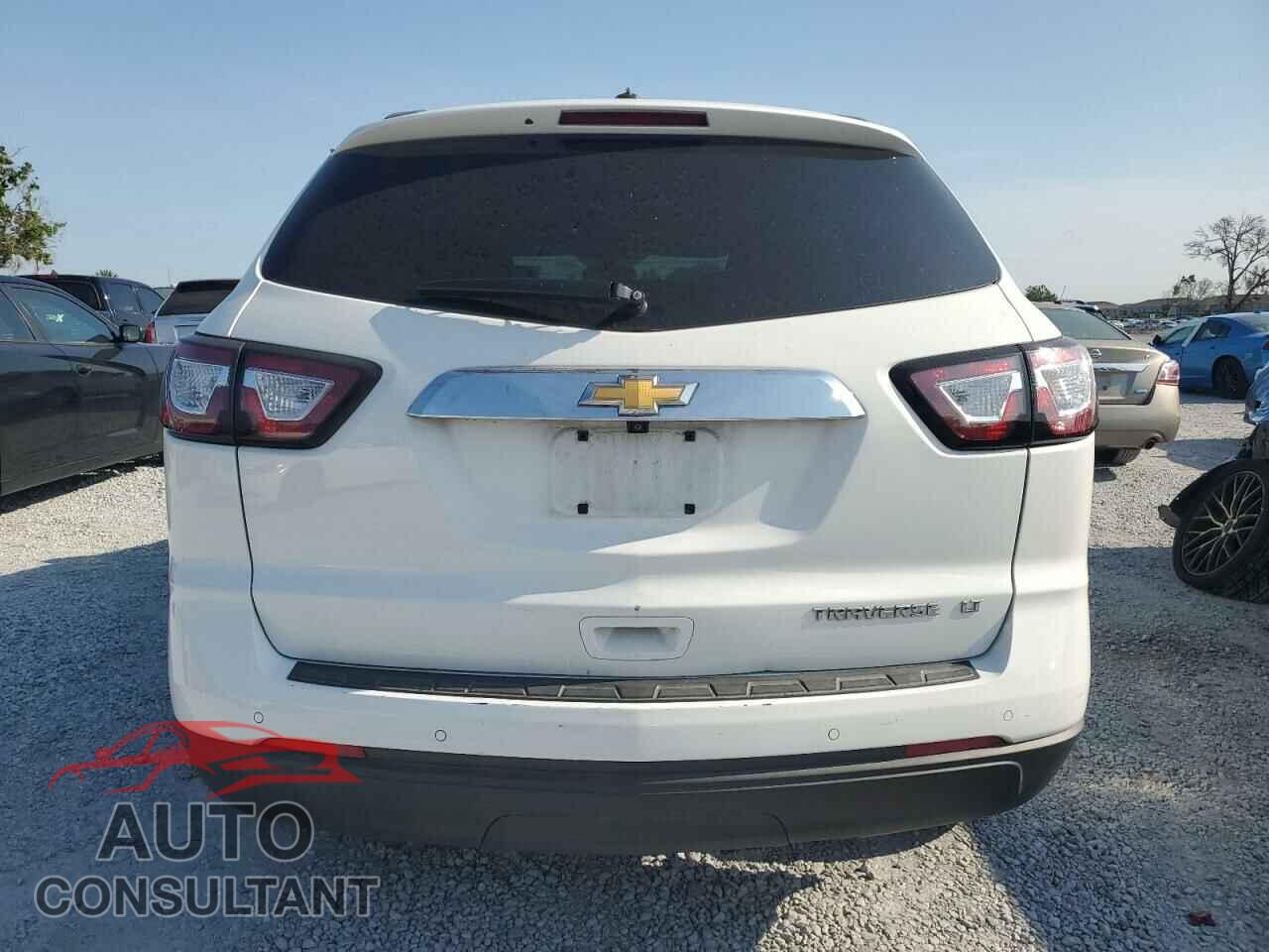 CHEVROLET TRAVERSE 2017 - 1GNKRGKD6HJ138002