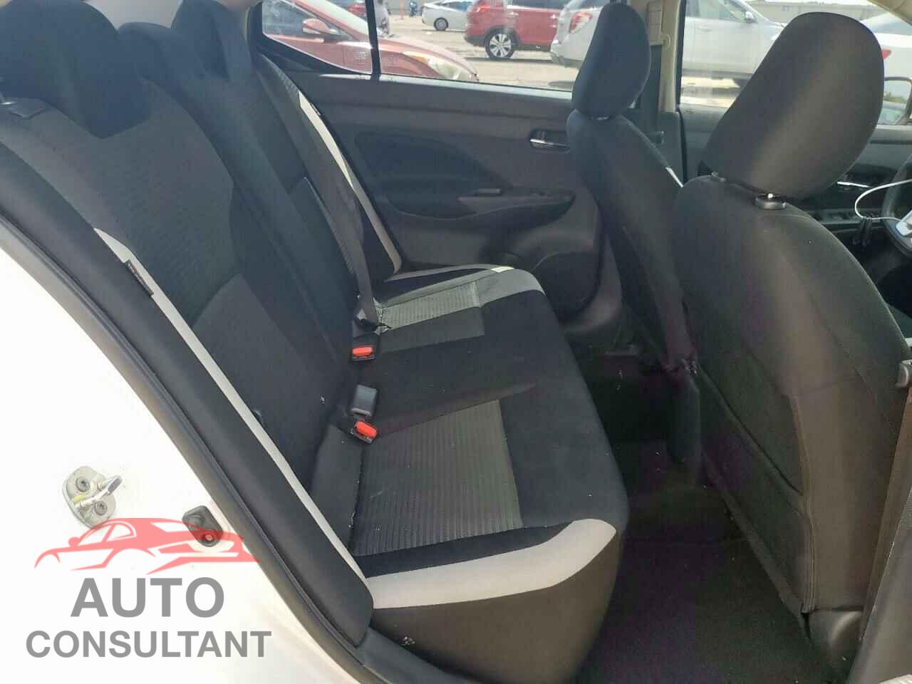 NISSAN VERSA 2021 - 3N1CN8EV4ML923465