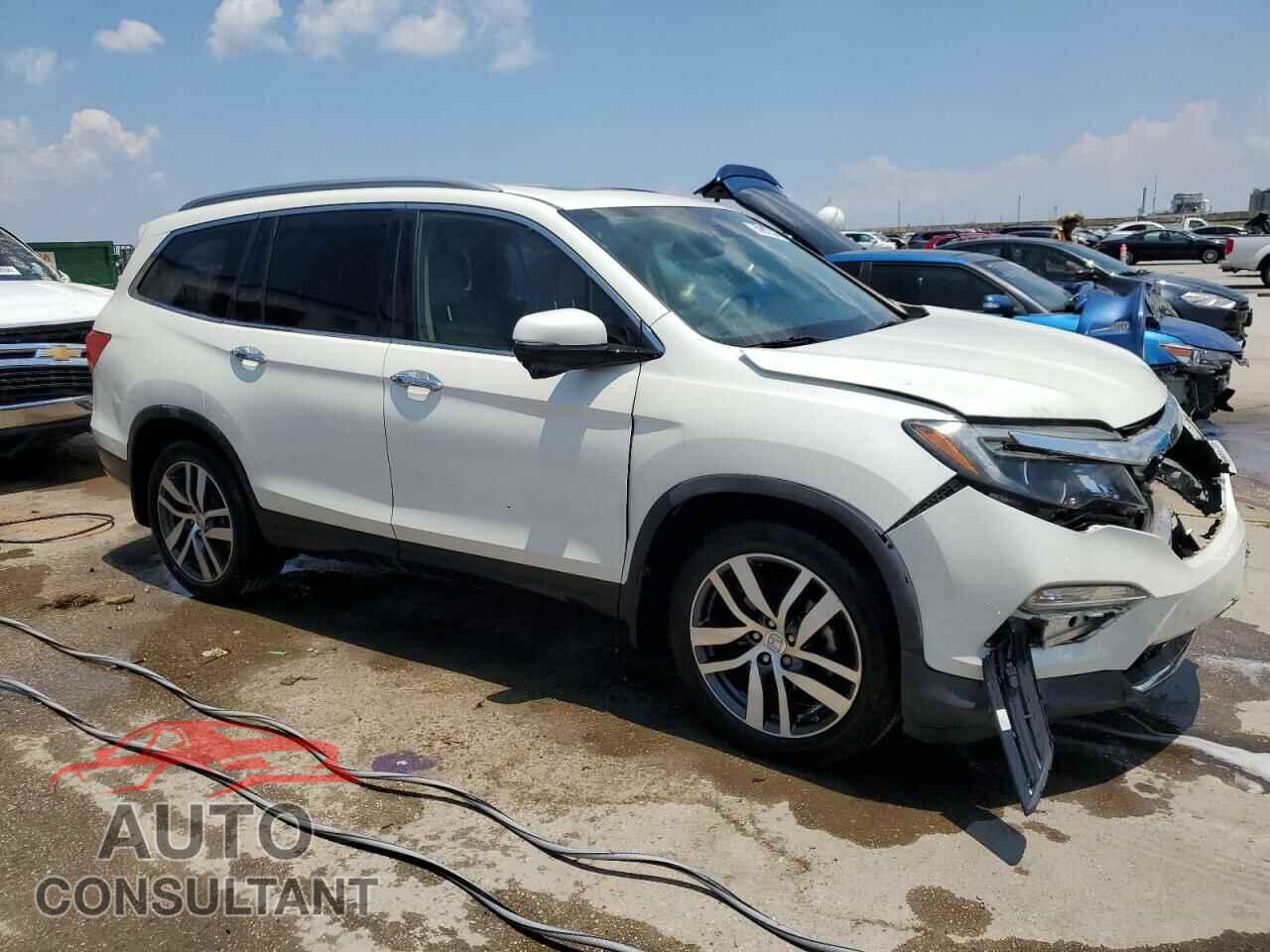 HONDA PILOT 2018 - 5FNYF5H99JB022616