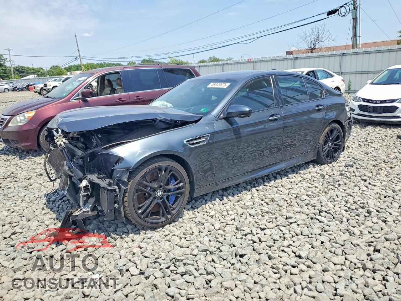 BMW M5 2013 - WBSFV9C56DD096327