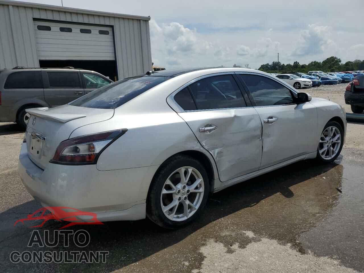 NISSAN MAXIMA 2013 - 1N4AA5AP1DC813173