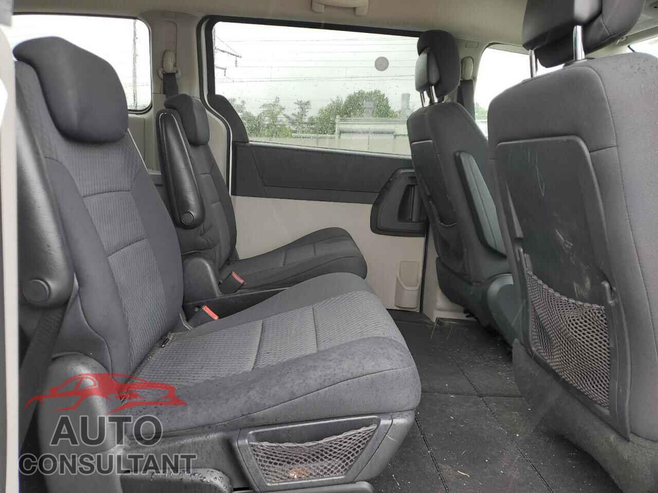 DODGE CARAVAN 2010 - 2D4RN5D11AR461842