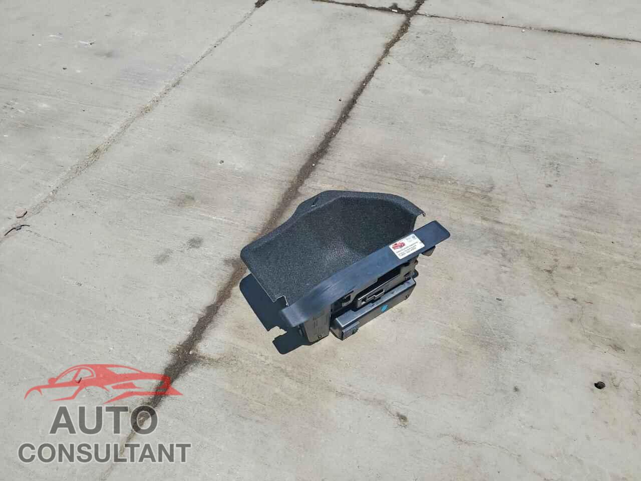BMW 3 SERIES 2013 - WBA3A9G59DNP37686
