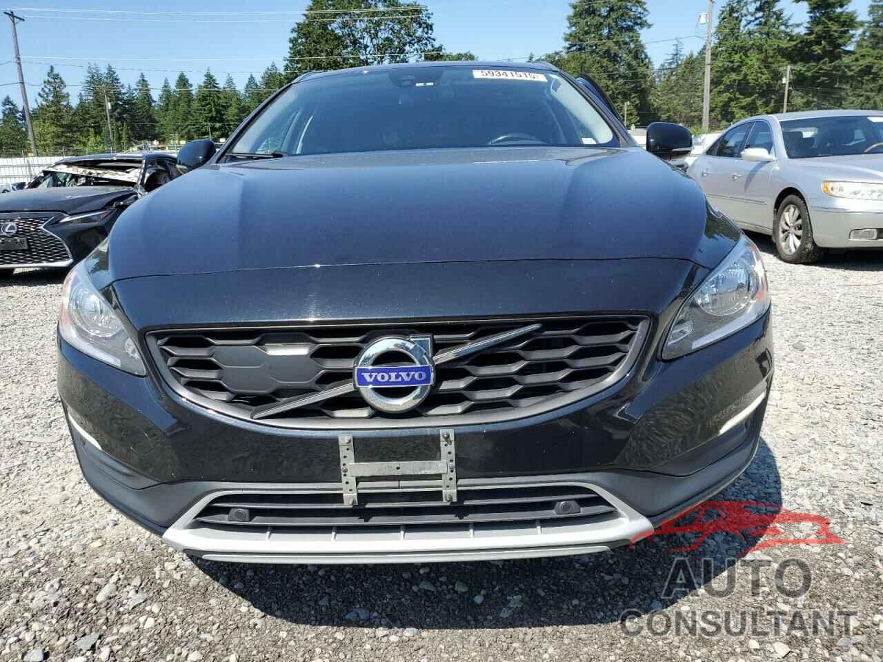 VOLVO V60 2018 - YV440MWK9J2054076
