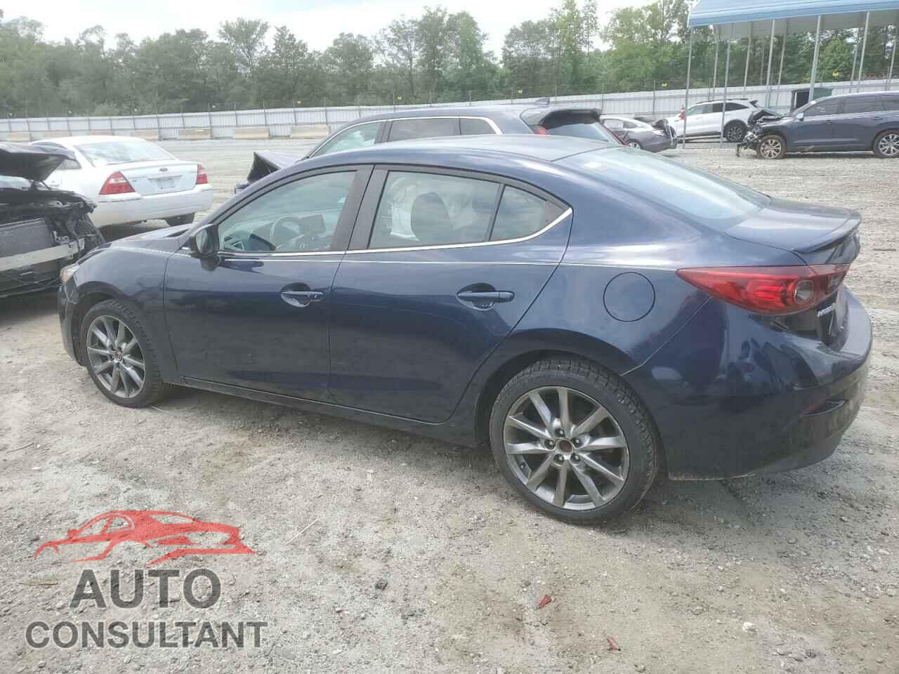 MAZDA 3 2018 - 3MZBN1V3XJM159123