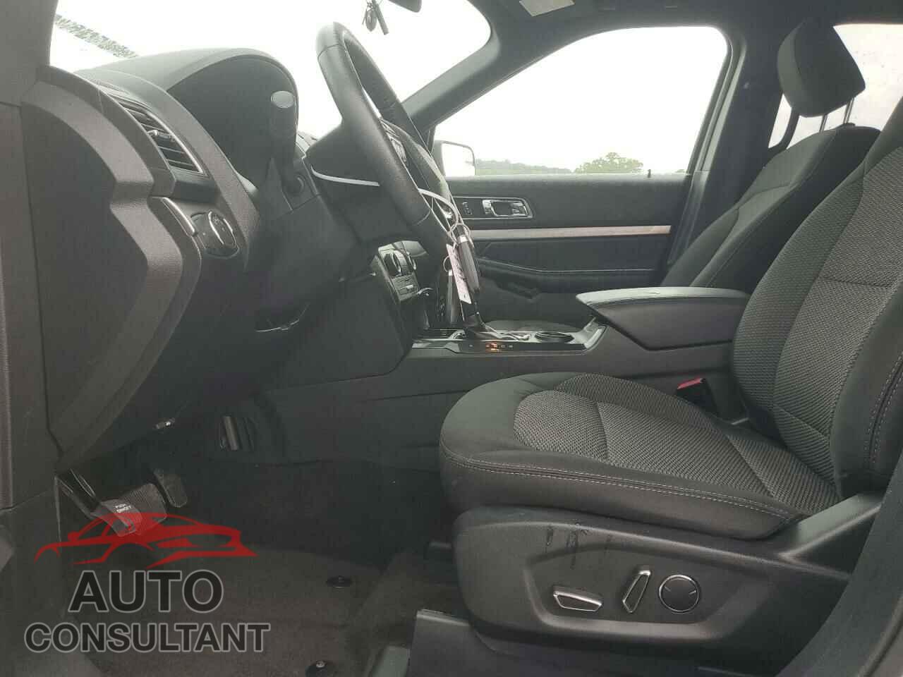 FORD EXPLORER 2018 - 1FM5K7DH0JGA23596