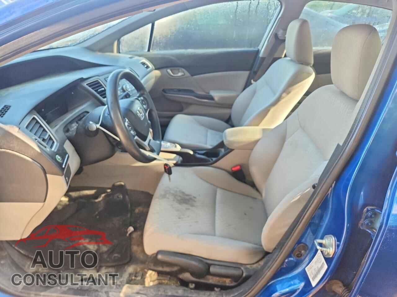 HONDA CIVIC 2015 - 2HGFB2F45FH044852