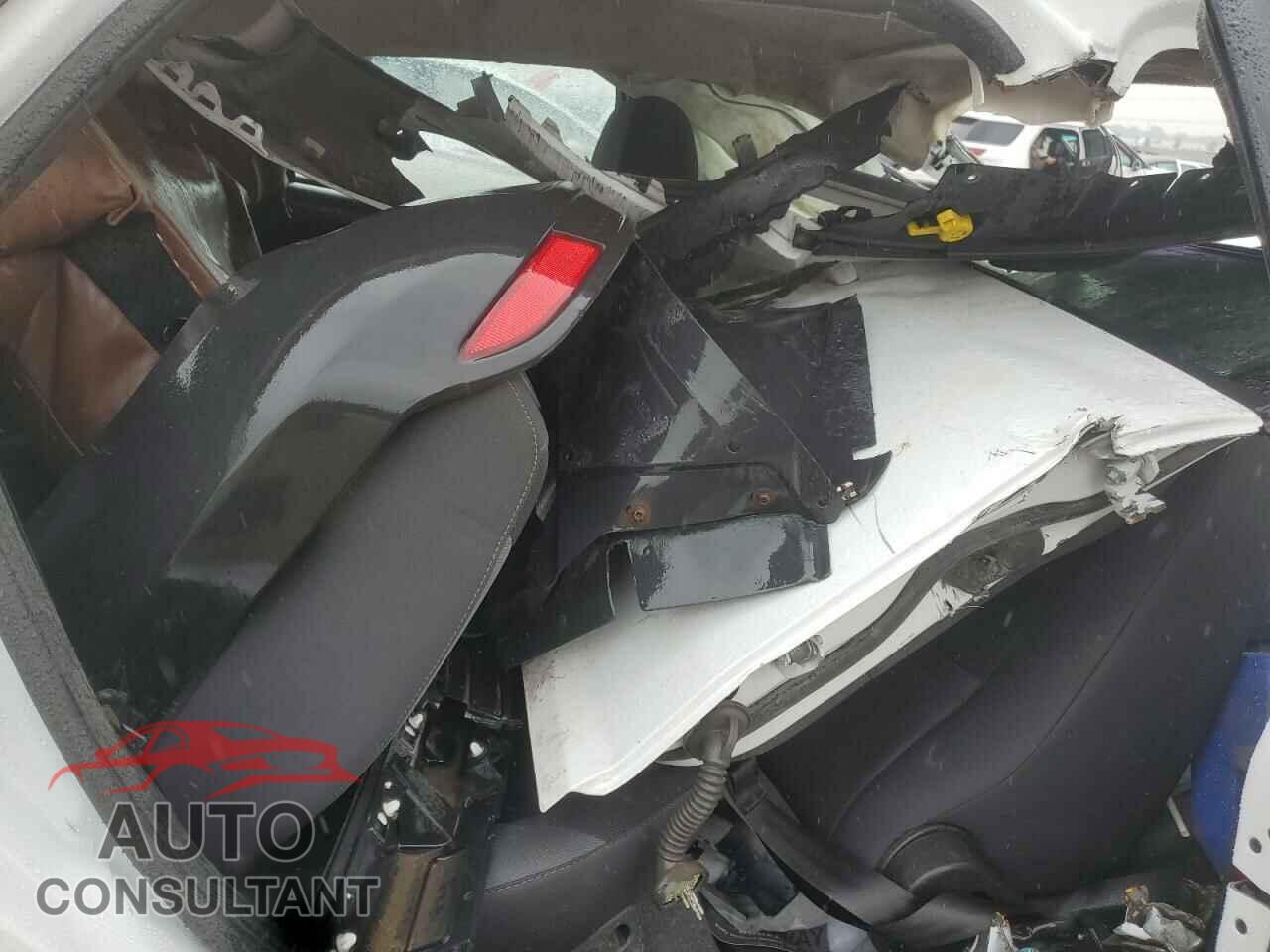 FORD FOCUS 2013 - 1FADP3F20DL168318