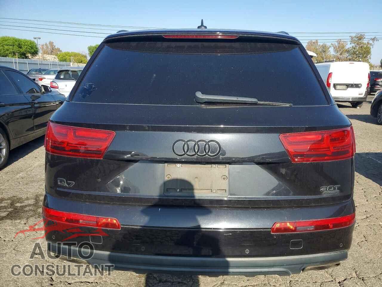 AUDI Q7 2017 - WA1VABF75HD006376
