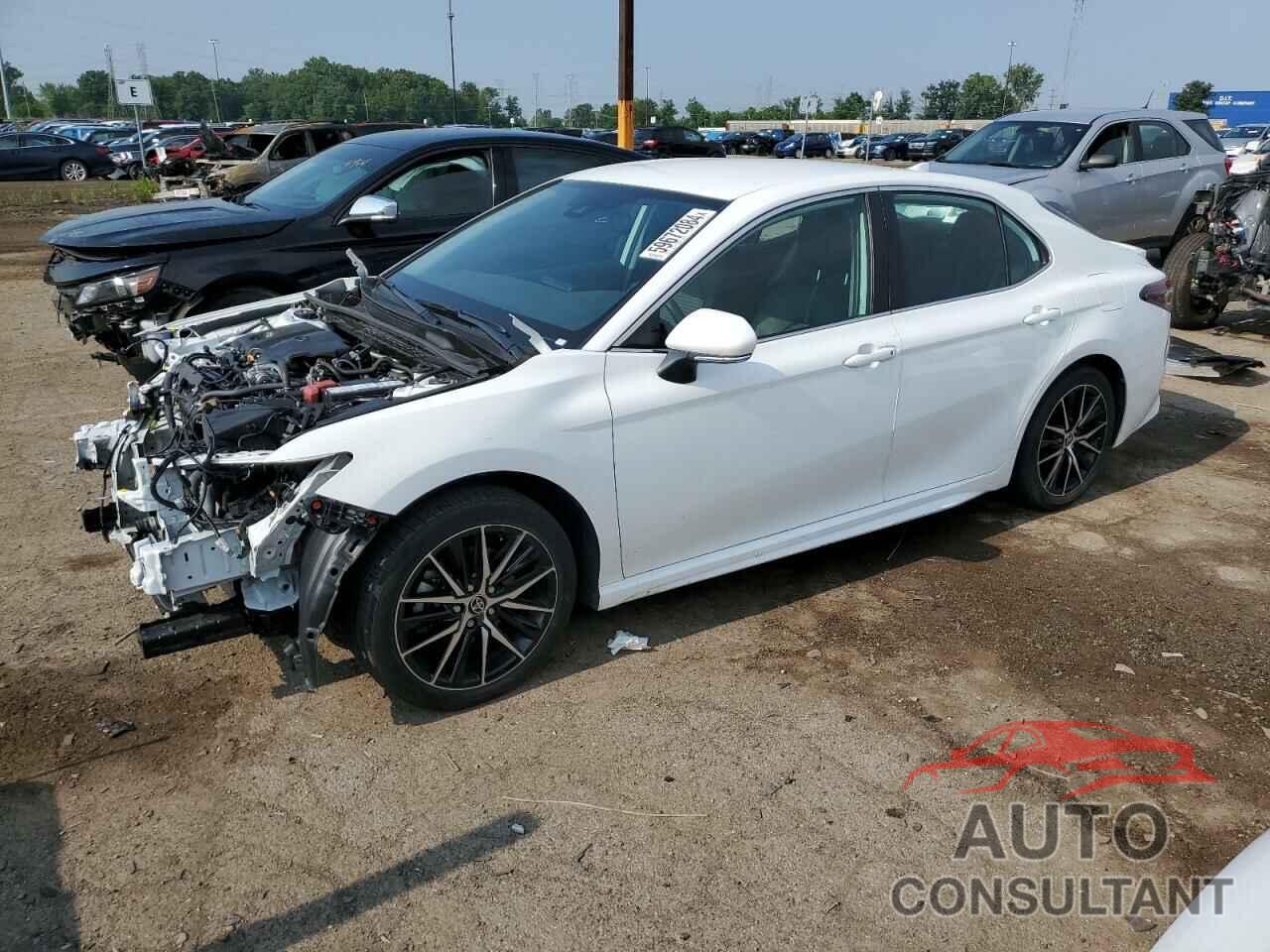 TOYOTA CAMRY 2023 - 4T1T11BKXPU080615