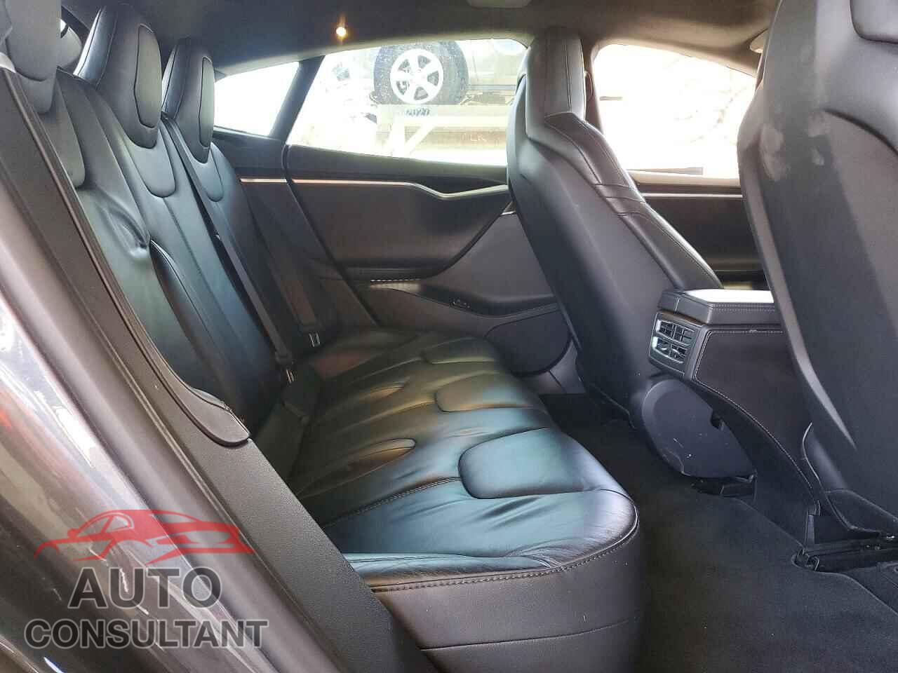TESLA MODEL S 2016 - 5YJSA1E26GF143794
