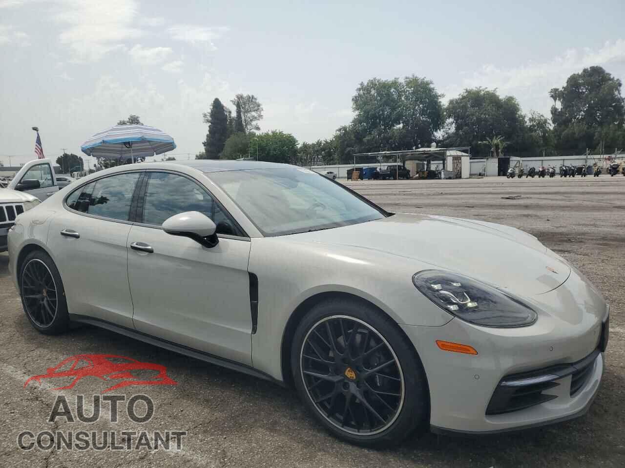 PORSCHE PANAMERA 2018 - WP0AA2A7XJL116637