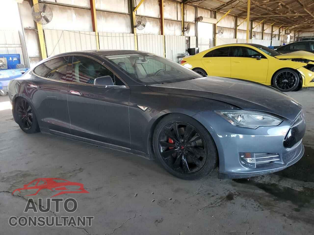 TESLA MODEL S 2013 - 5YJSA1DN0DFP14798