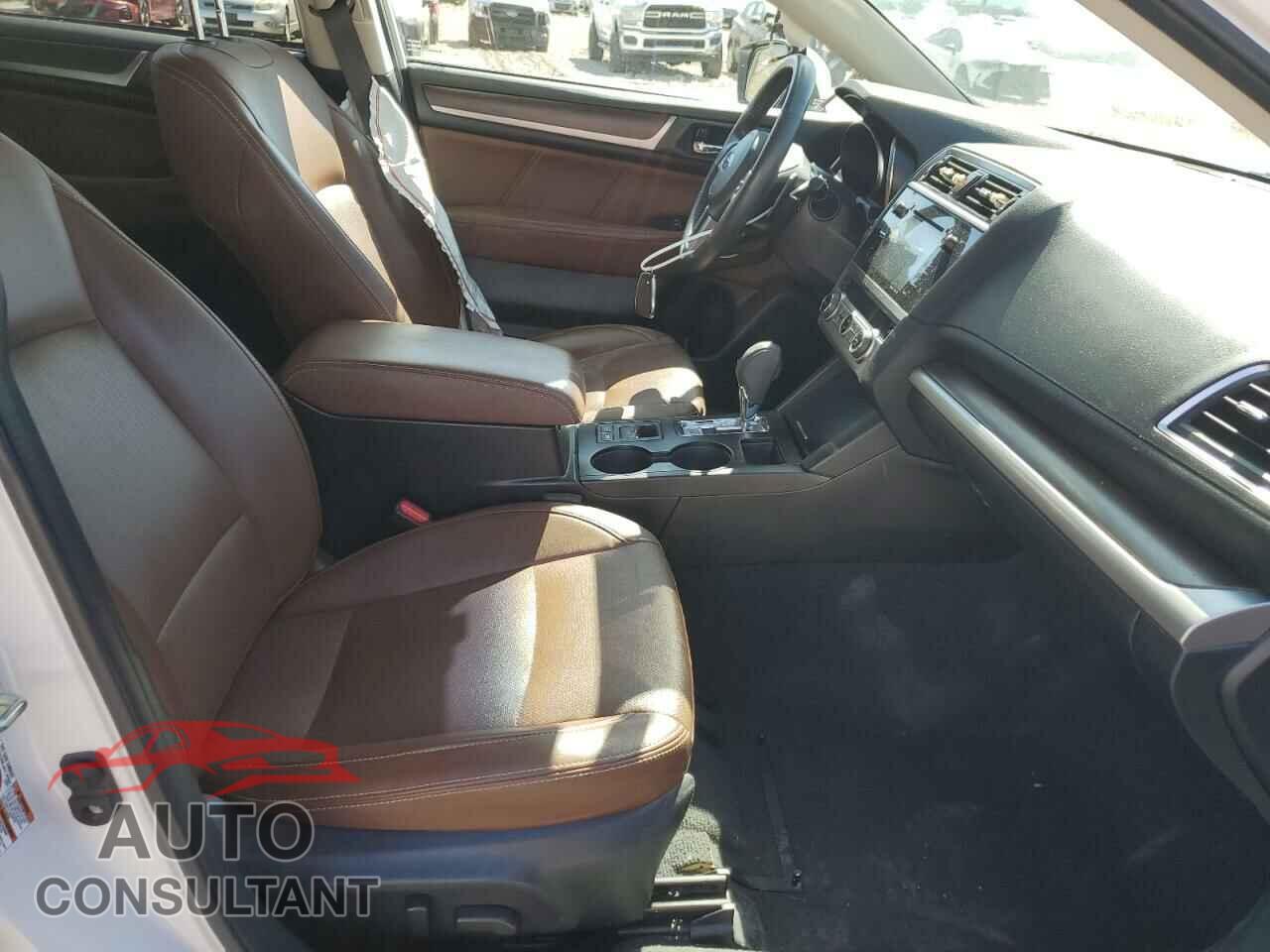 SUBARU OUTBACK 2017 - 4S4BSETC6H3323416