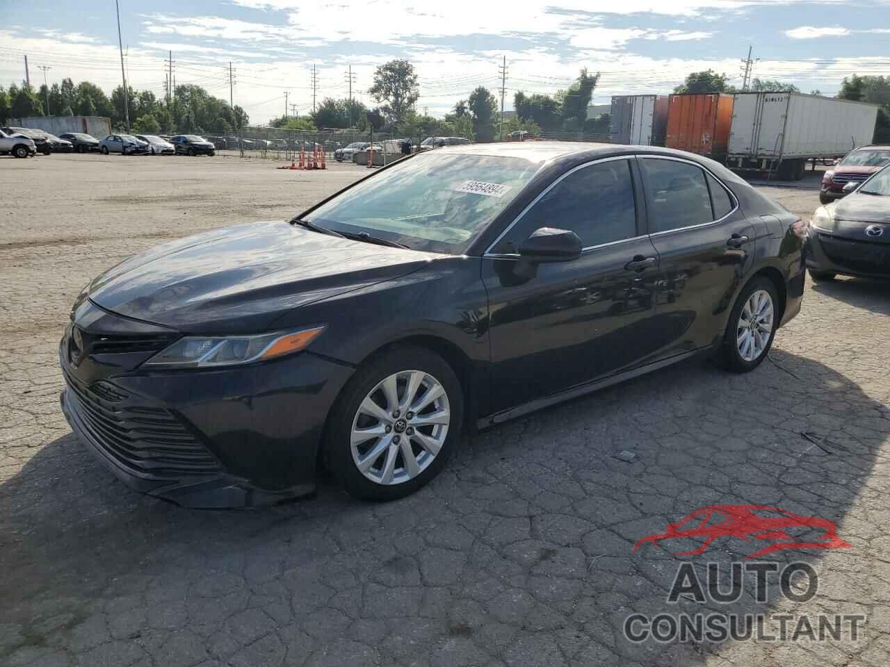 TOYOTA CAMRY 2018 - 4T1B11HK3JU026020