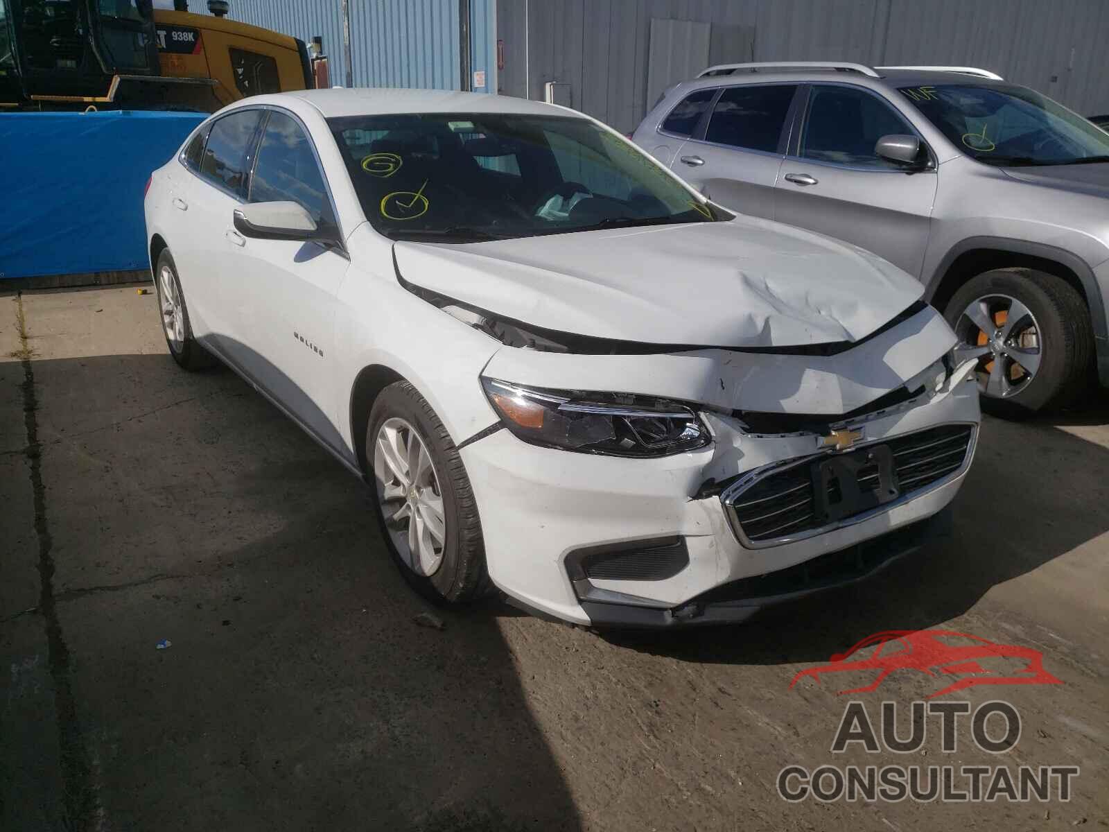CHEVROLET MALIBU 2017 - 1G1ZE5ST4HF190979