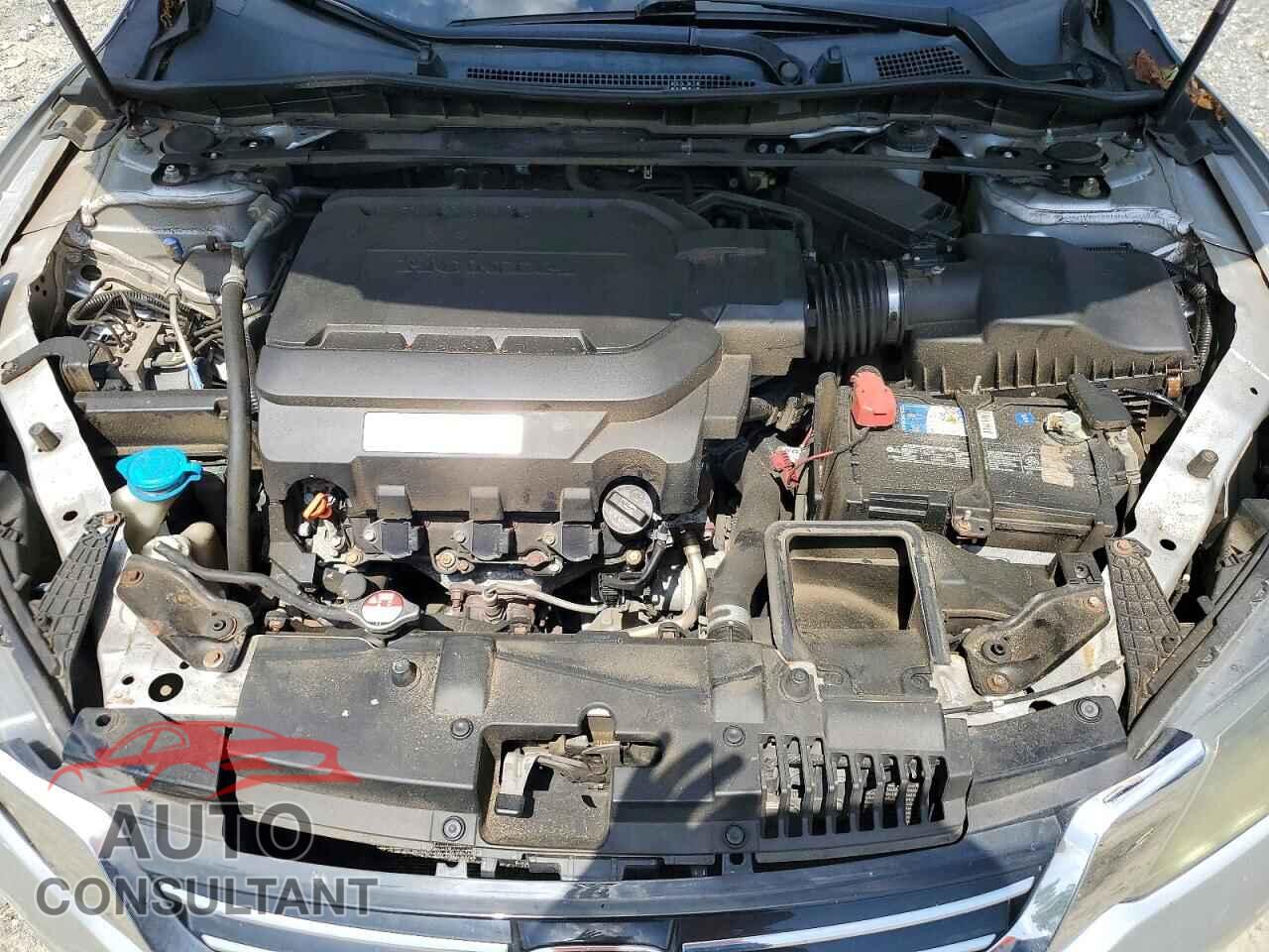 HONDA ACCORD 2015 - 1HGCR3F81FA013362