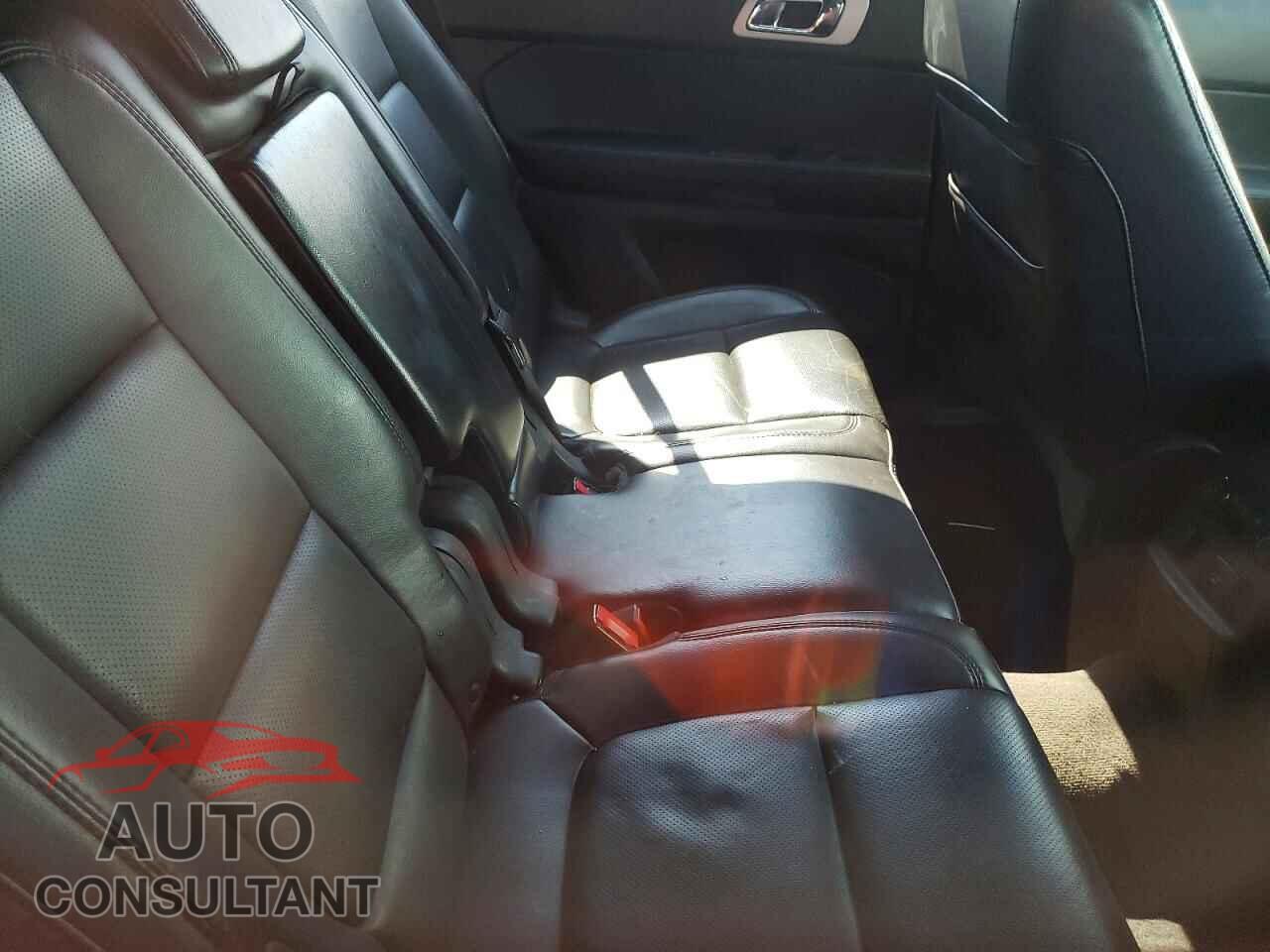 FORD EXPLORER 2013 - 1FM5K8F84DGB12627