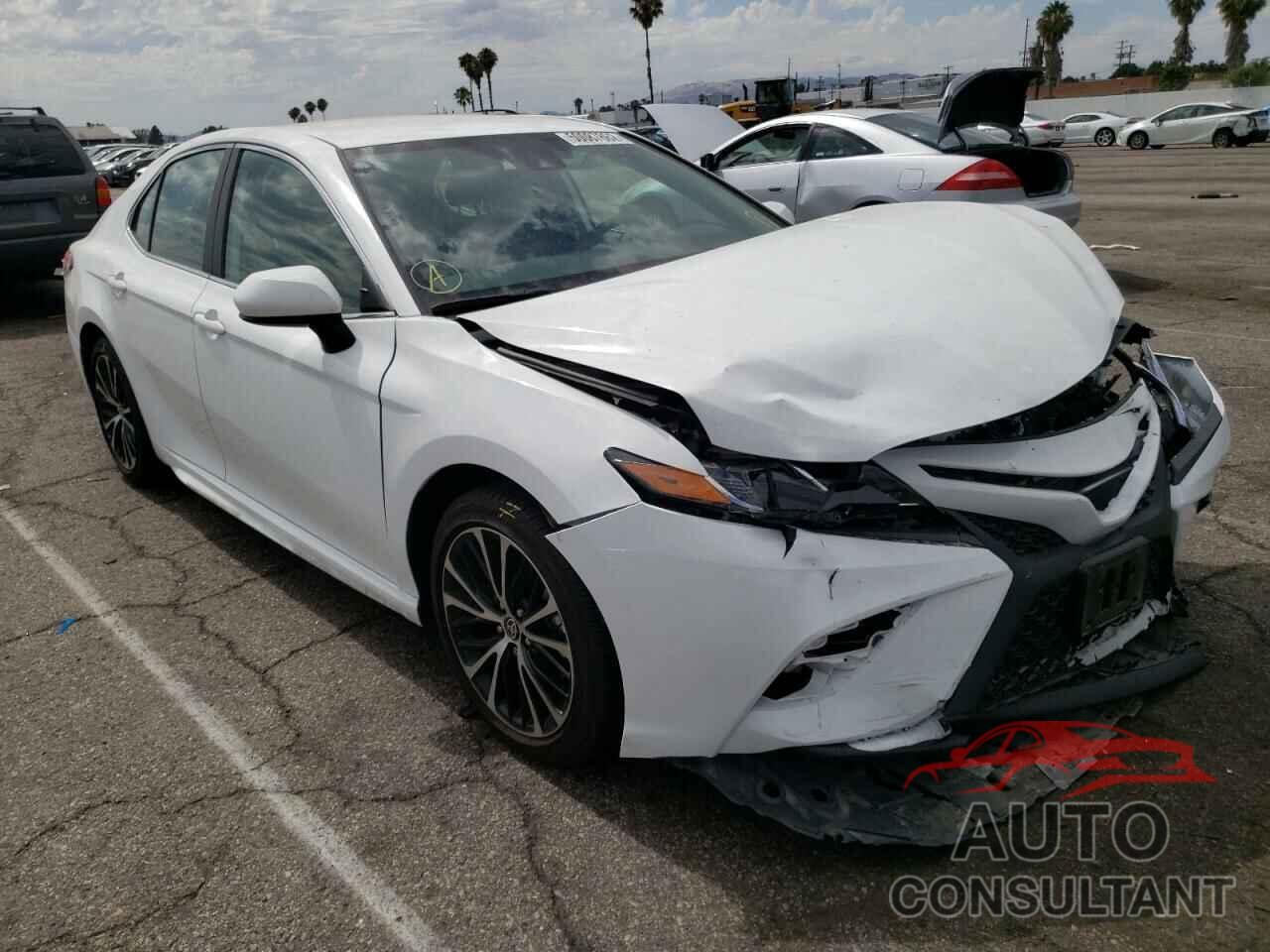 TOYOTA CAMRY 2020 - 4T1G11AK6LU508628