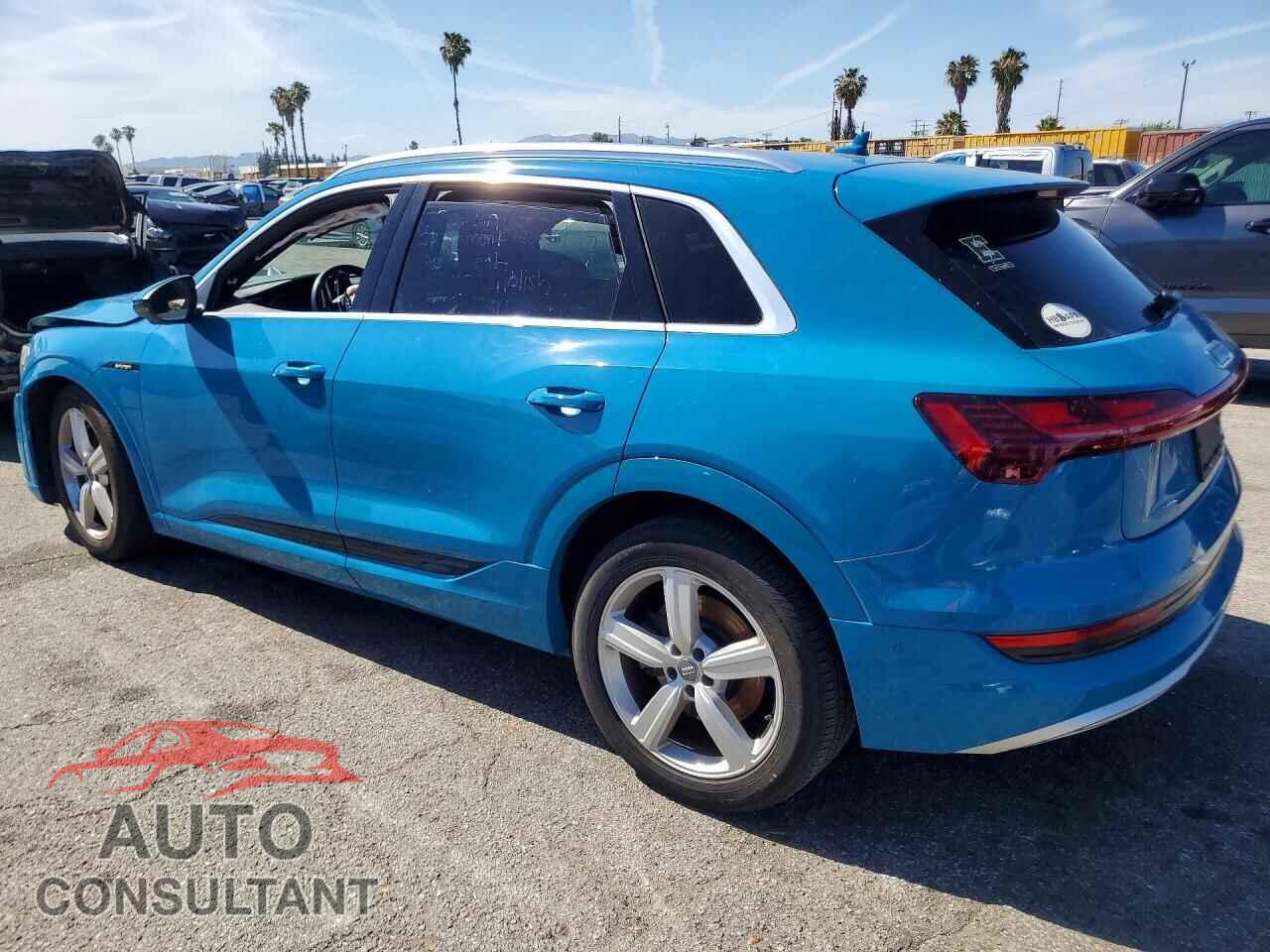 AUDI E-TRON 2019 - WA1LAAGE9KB011727