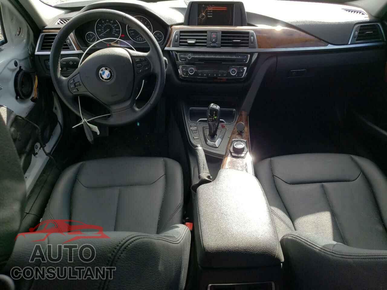 BMW 3 SERIES 2016 - WBA8E5G54GNU20096