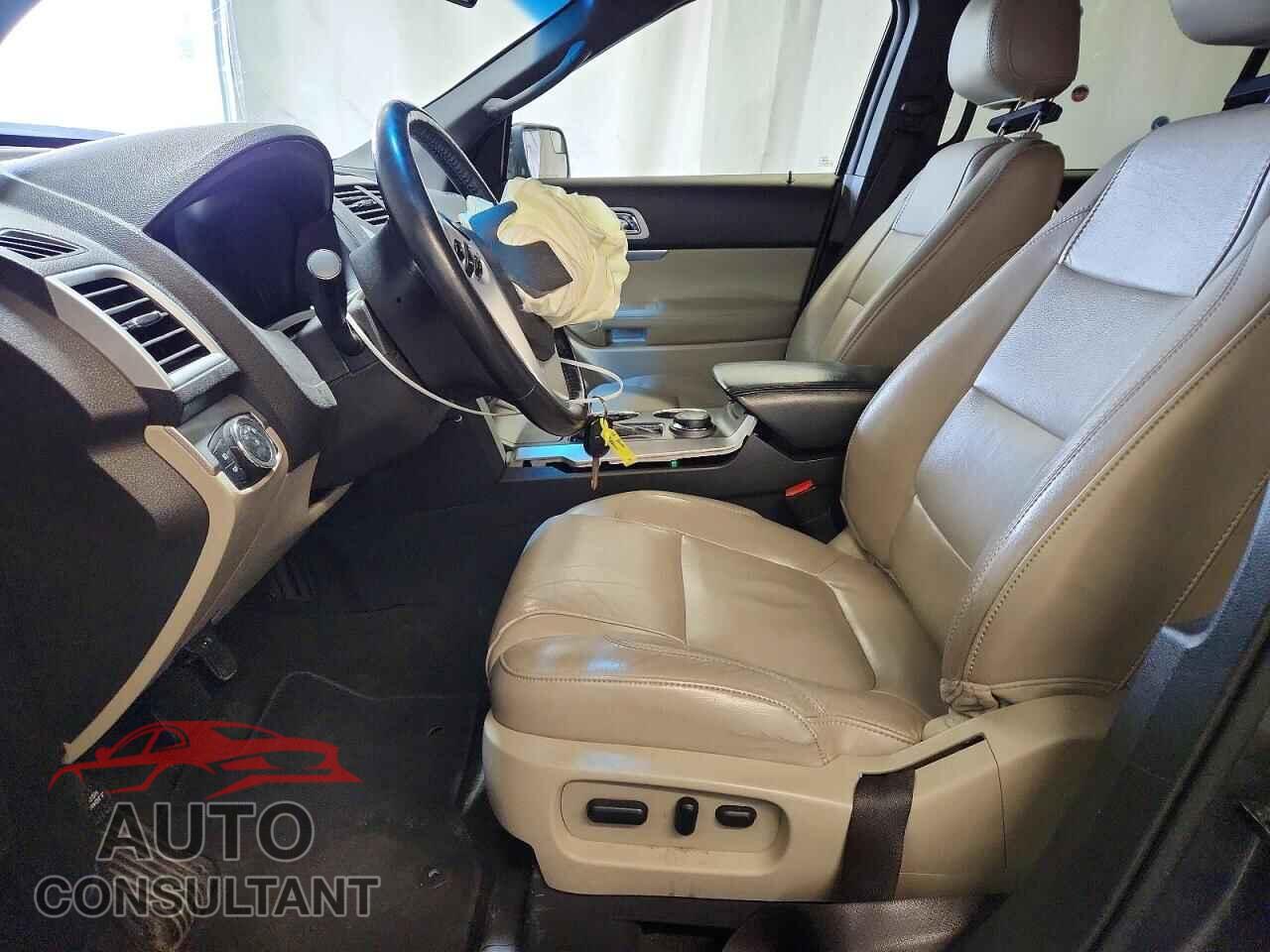 FORD EXPLORER 2012 - 1FMHK8D87CGB03631