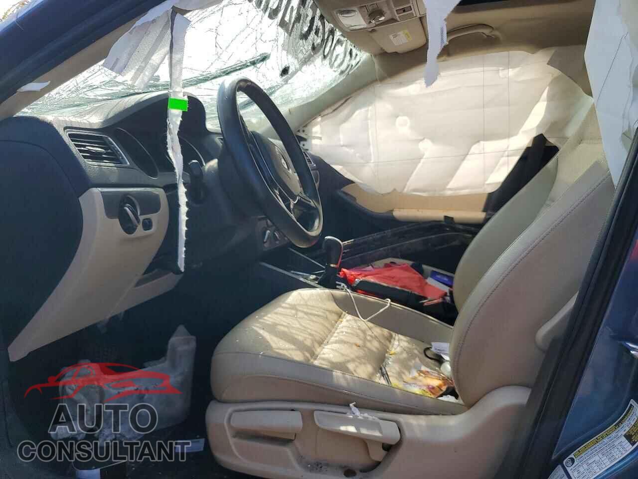 VOLKSWAGEN JETTA 2017 - 3VWDB7AJ7HM297981