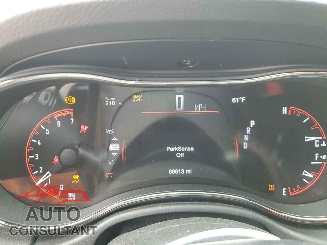 DODGE DURANGO 2018 - 1C4SDJCT7JC255771