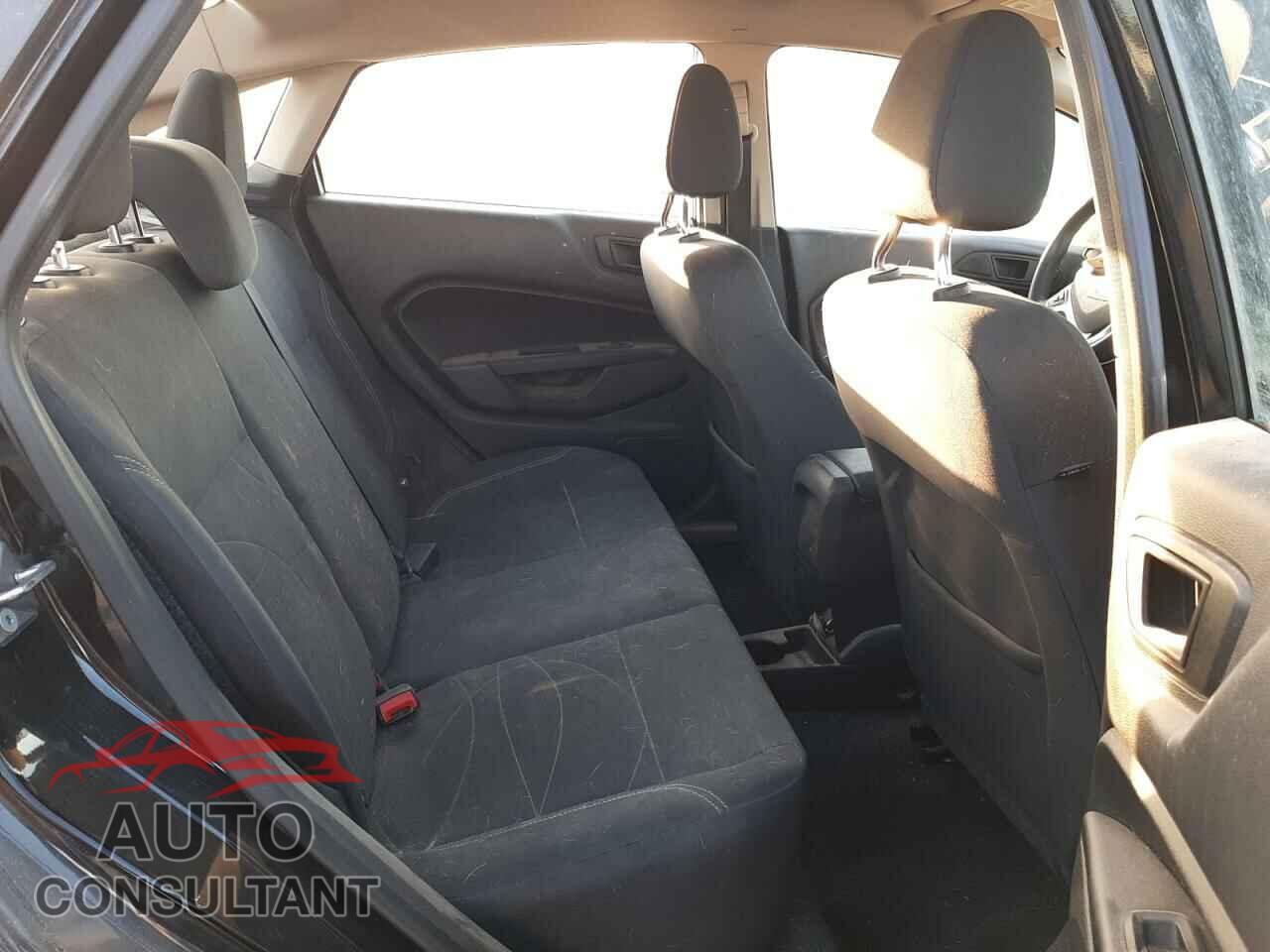 FORD FIESTA 2017 - 3FADP4BJ4HM146507