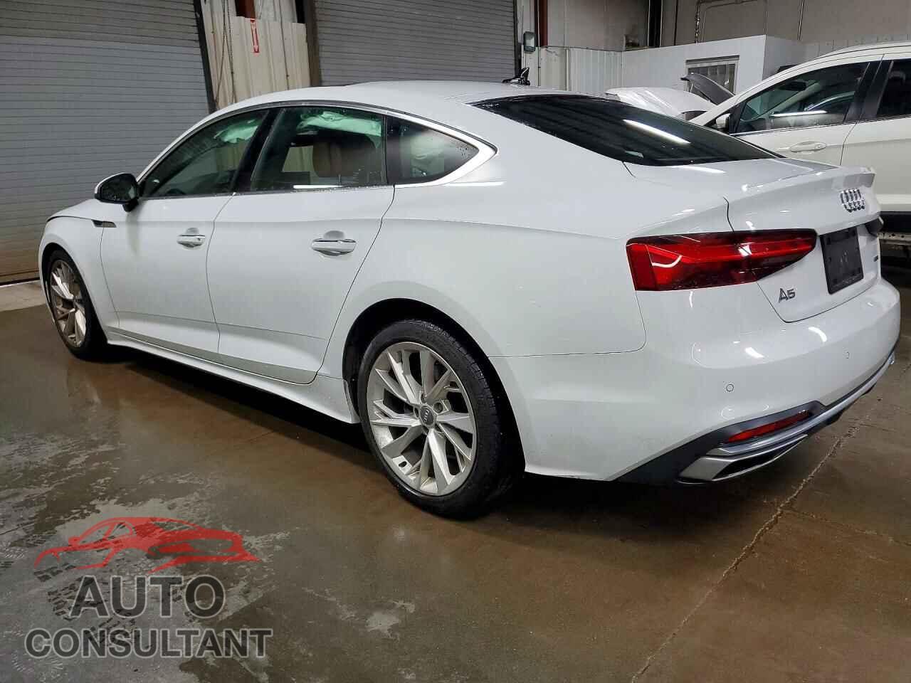 AUDI A5 2021 - WAUCBCF55MA018406