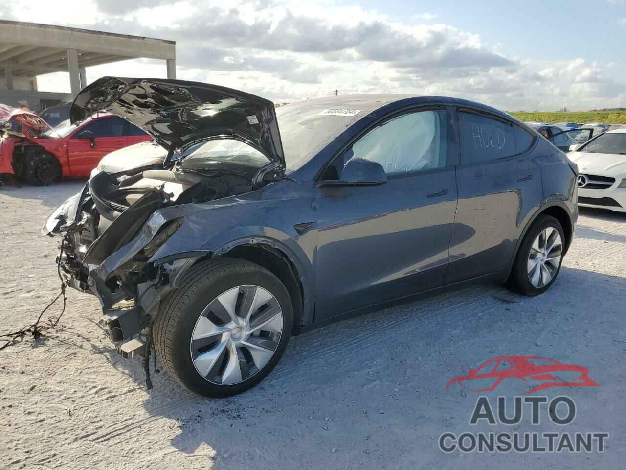 TESLA MODEL Y 2023 - 7SAYGDEE7PA156848