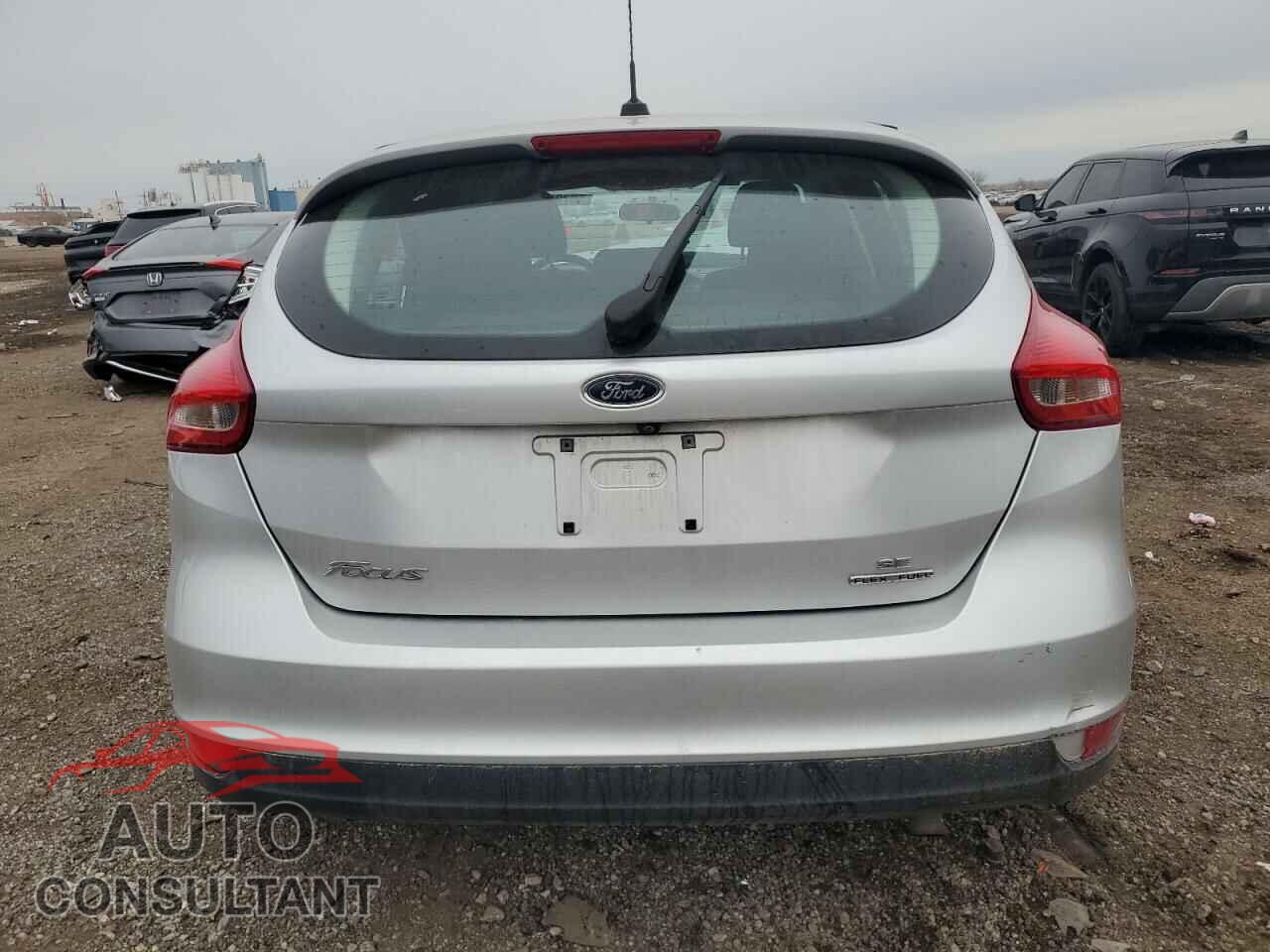 FORD FOCUS 2016 - 1FADP3K22GL362035