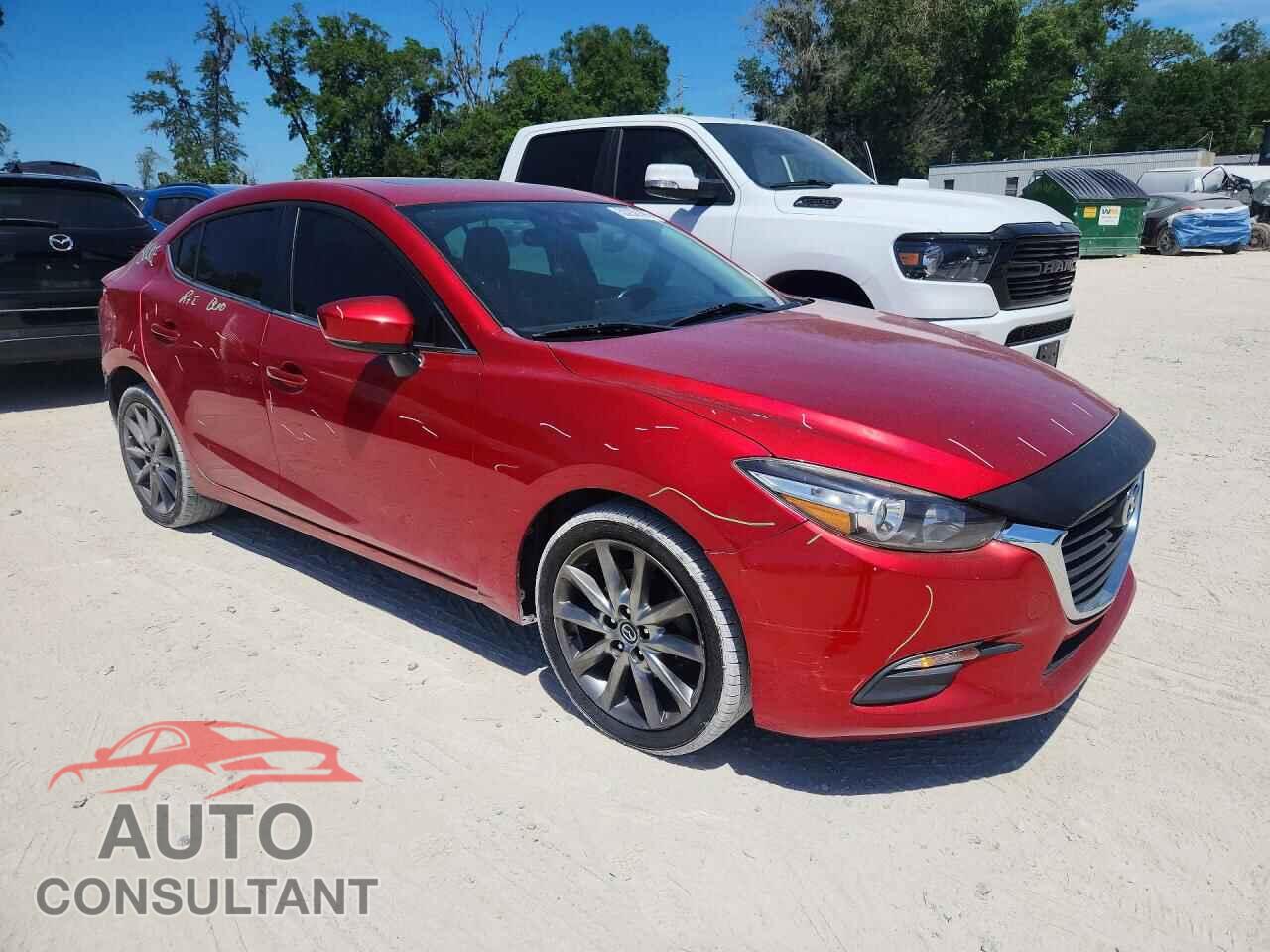 MAZDA 3 2018 - 3MZBN1V31JM162461