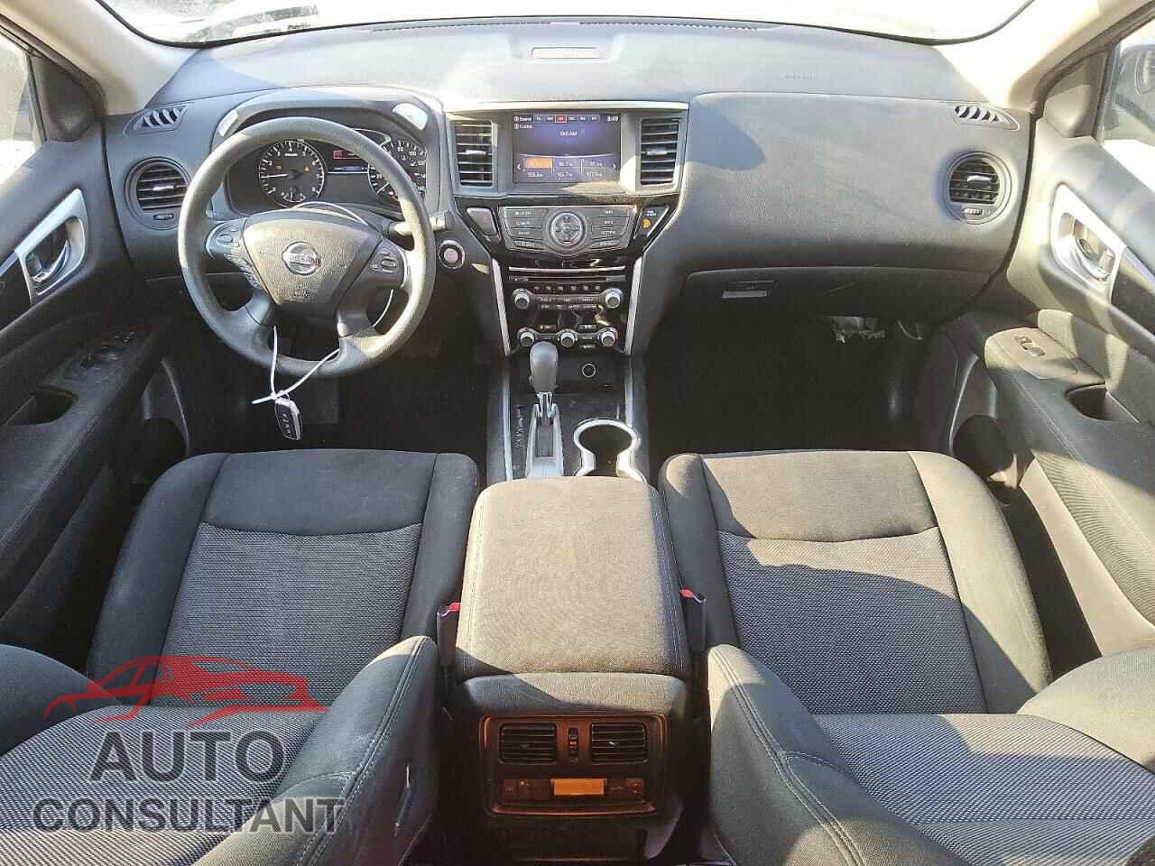 NISSAN PATHFINDER 2017 - 5N1DR2MN1HC660286