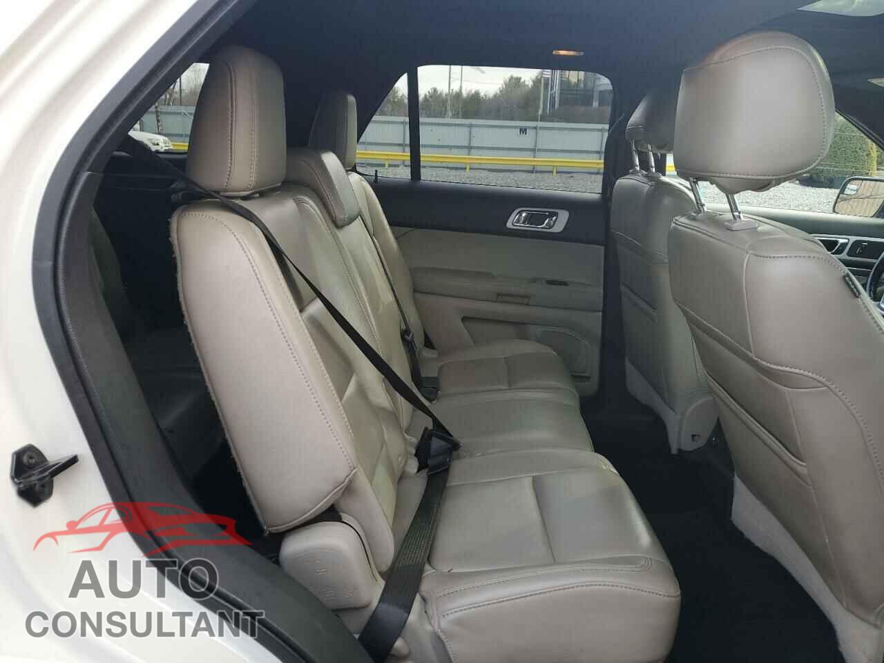 FORD EXPLORER 2011 - 1FMHK8D81BGA74500