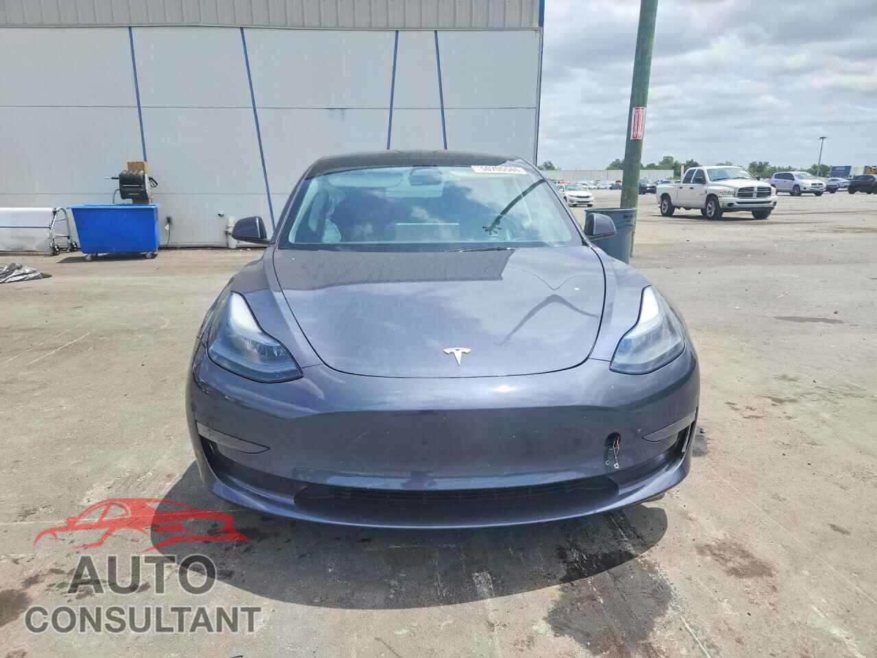 TESLA MODEL 3 2023 - 5YJ3E1EA9PF702903