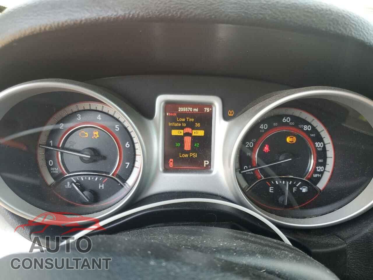 DODGE JOURNEY 2015 - 3C4PDCAB5FT511106