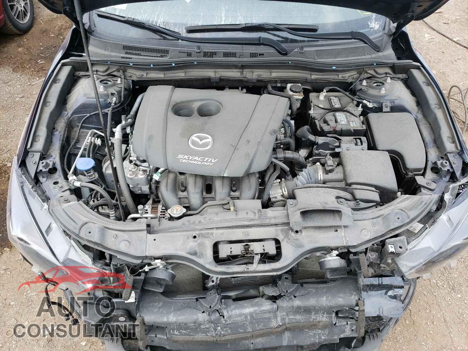 MAZDA 3 2018 - 3MZBN1M33JM270713