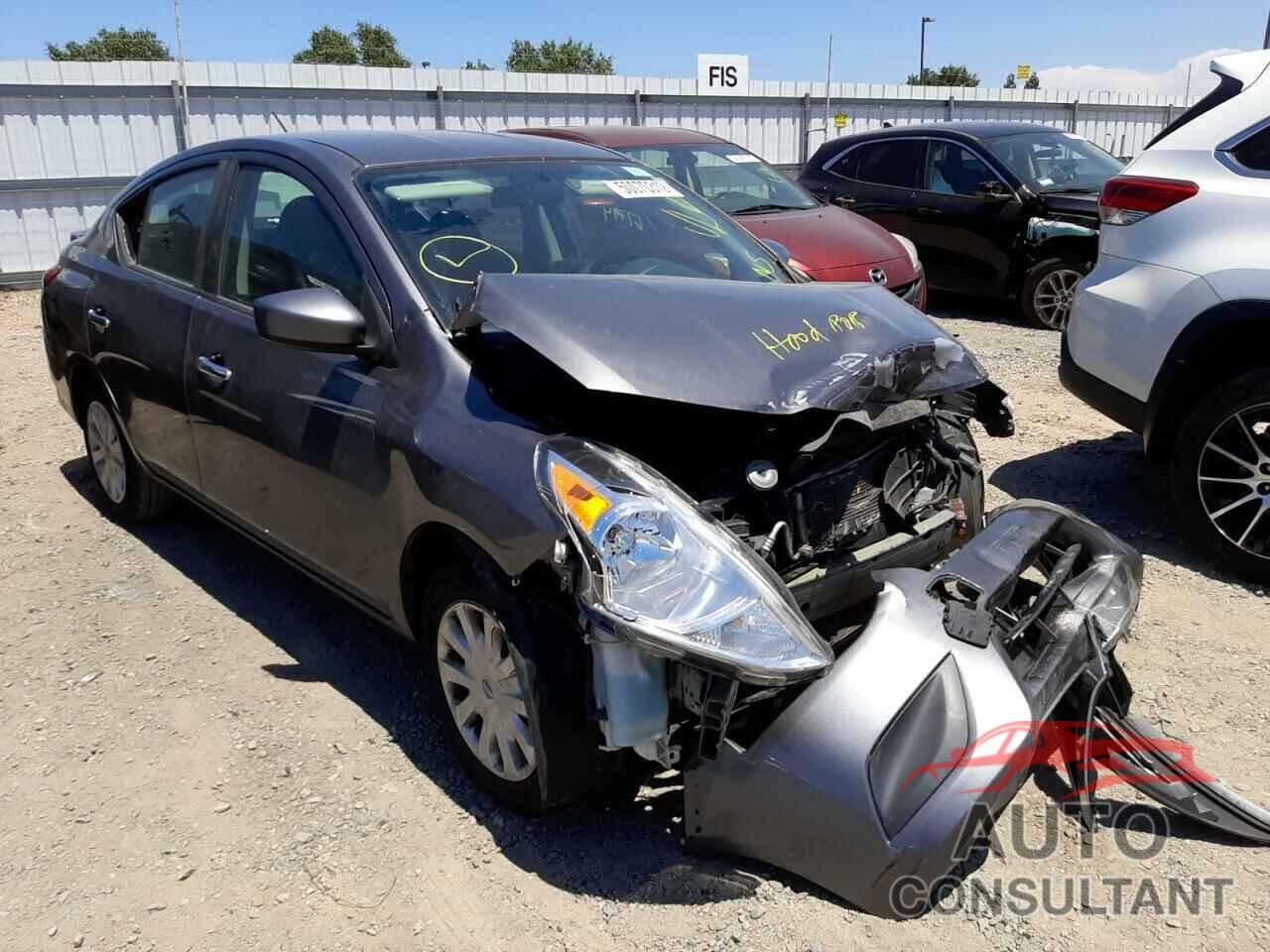 NISSAN VERSA 2018 - 3N1CN7AP8JL859461