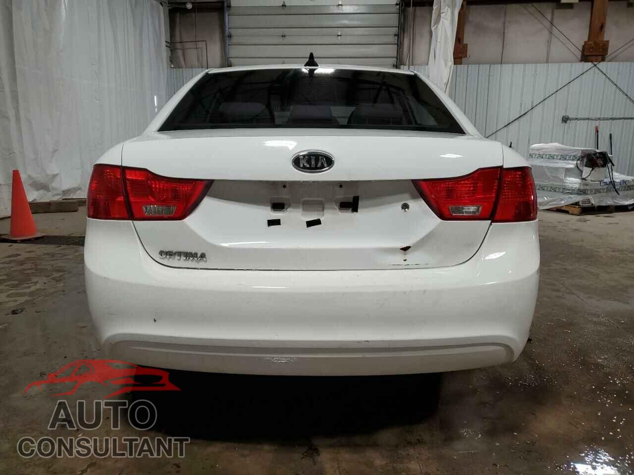 KIA OPTIMA 2010 - KNAGG4A8XA5400963