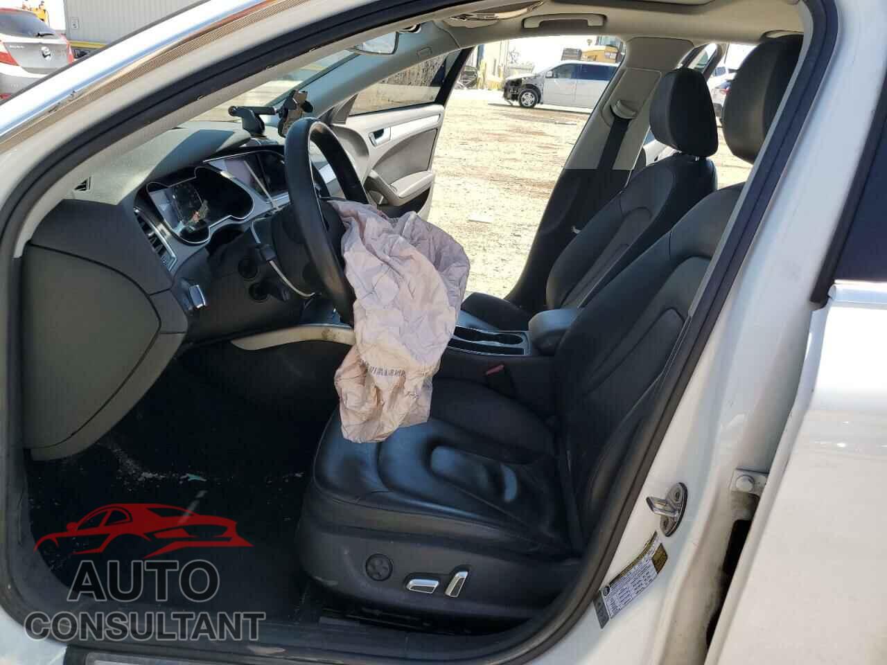AUDI A4 2014 - WAUAFAFL8EA073030
