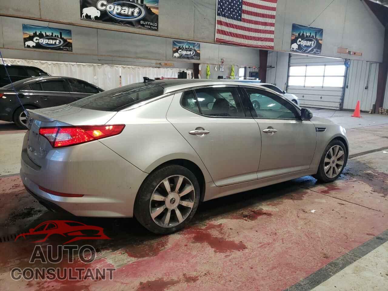 KIA OPTIMA 2013 - 5XXGR4A64DG124923