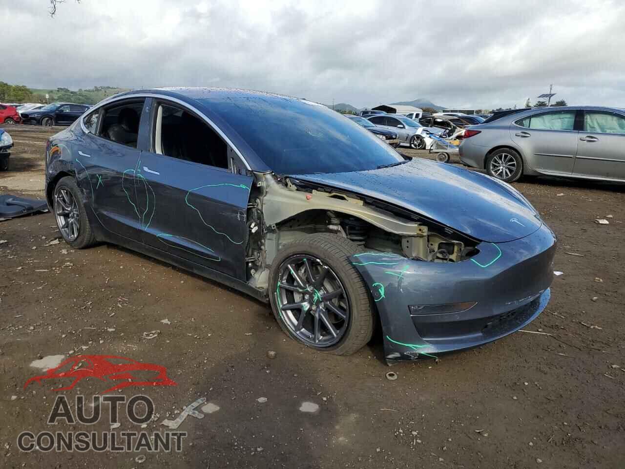 TESLA MODEL 3 2018 - 5YJ3E1EB0JF144732