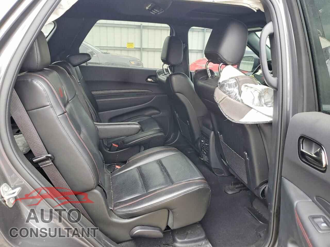 DODGE DURANGO 2023 - 1C4SDHCT1PC687001