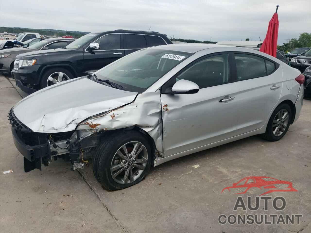 HYUNDAI ELANTRA 2018 - 5NPD84LF0JH223726