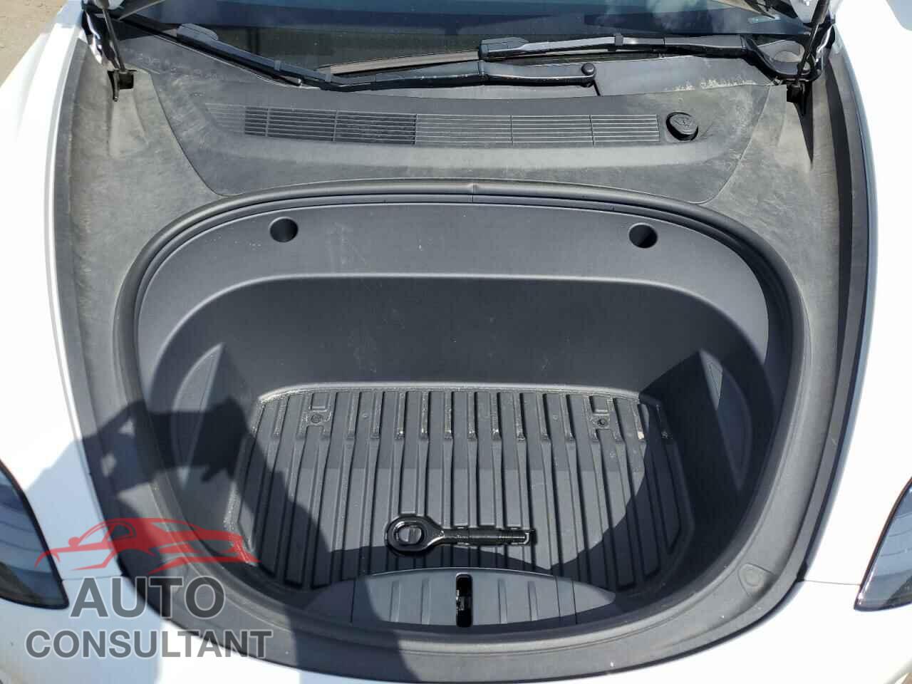 TESLA MODEL 3 2022 - 5YJ3E1EA5NF376045